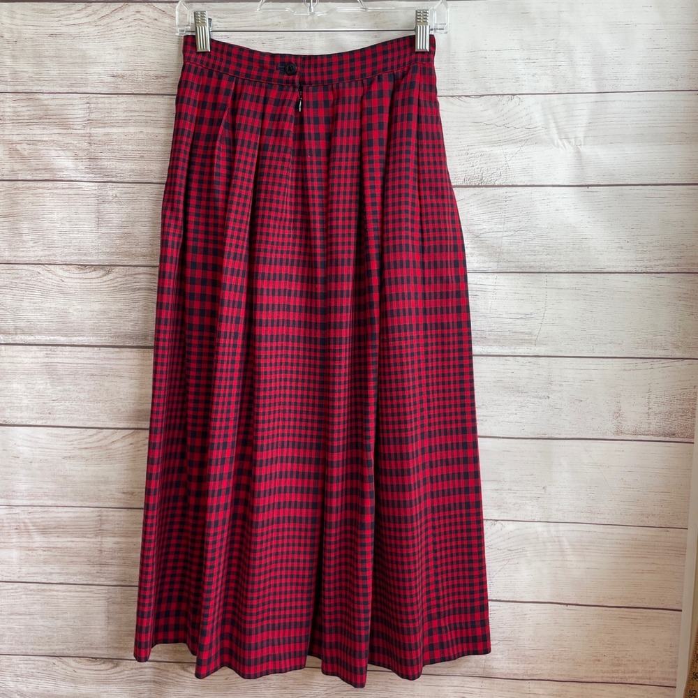VINTAGE LIZ CLAIBORNE 100% PURE WOOL MIDI SKIRT IN RED AND NAVY BLUE PLAID - Picture 4 of 5